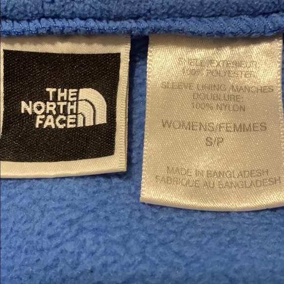 North Face women’s fleece zip up jacket - Picture 10 of 11